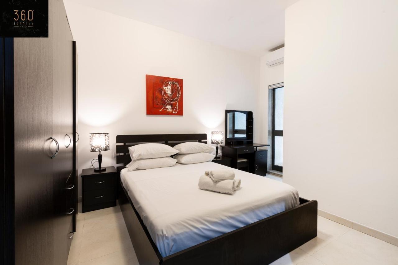 Centre Paceville Apt With Terrace, Bbq & Wifi By 360 Estates Saint Julian's Exterior photo